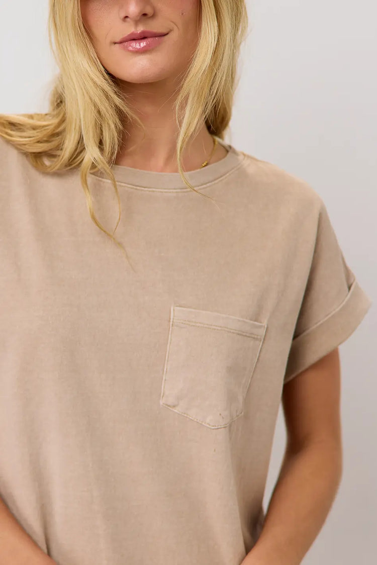 Round neck T-Shirt dress in tan 