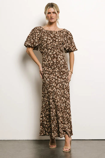 Maxi dress in mocha 