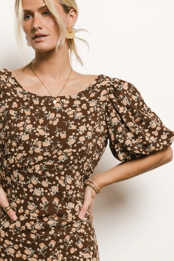 Puff sleeves dress in floral 