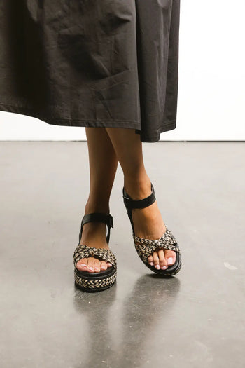 Sandals in black 