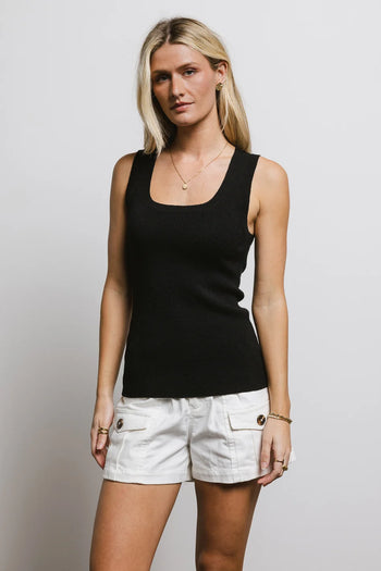 Square neck tank in black 