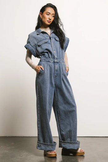 Two hand pockets denim jumpsuit 