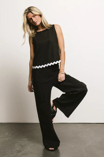 Wide leg pants 