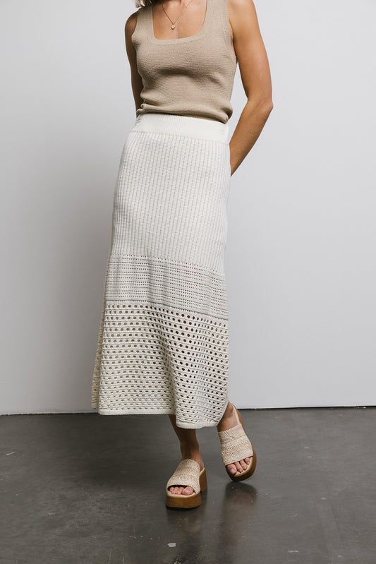 pencil skirt in ivory