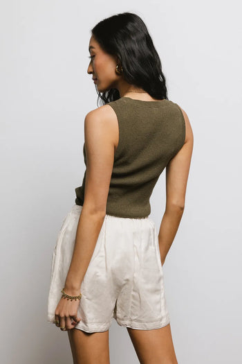 Sleeveless tank in olive 