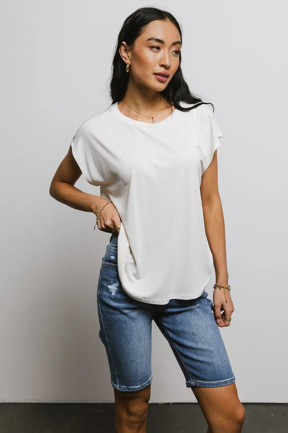Short sleeves top in cream 