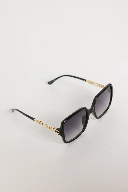 Black sunglasses 