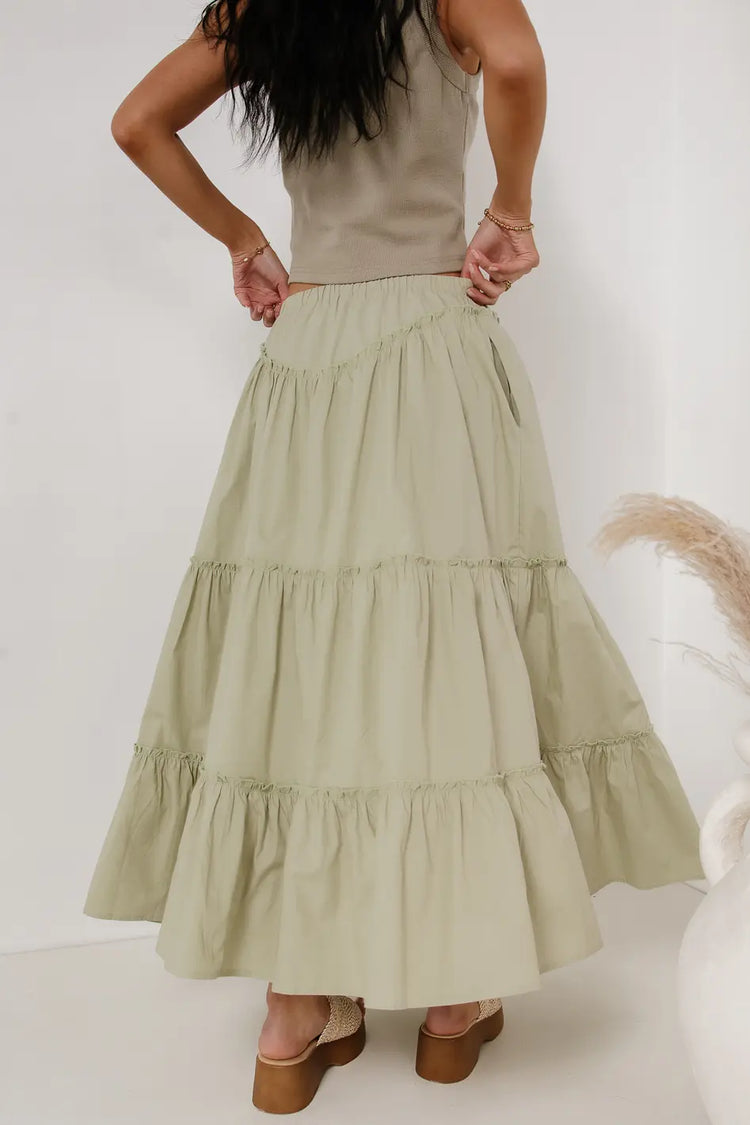 Elastic waist tiered skirt in sage 