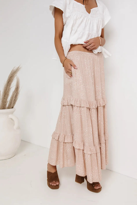 Two hand pockets skirt in blush 