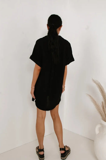 Plain color button up dress in black