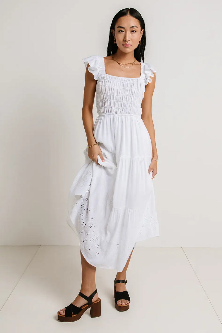 Woven dress in white 