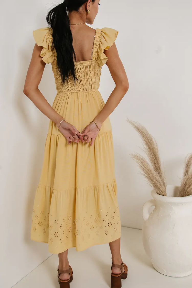 Short sleeves dress in yellow 