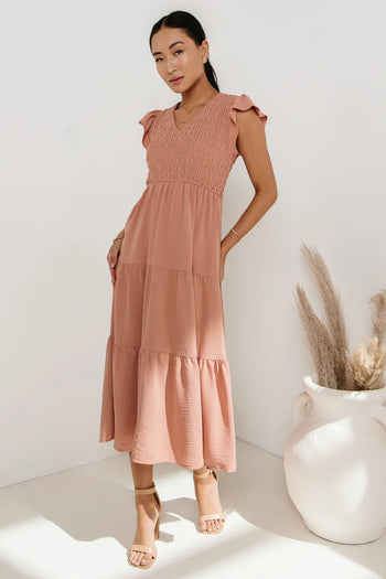 Elastic top dress in peach 