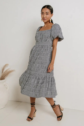 Adjustable waist tie dress in black and white 