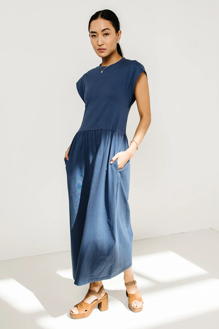 blue midi dress with pockets 