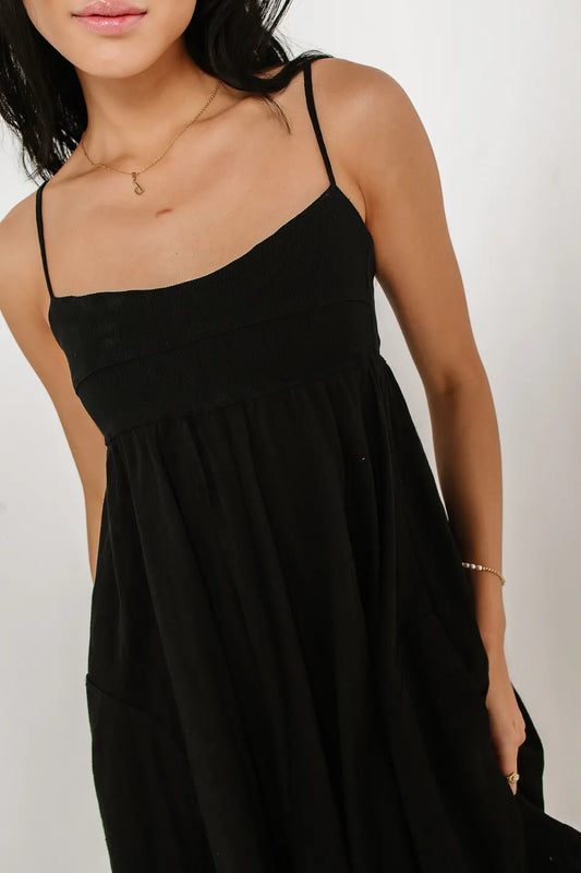 Two straps shoulder maxi dress 