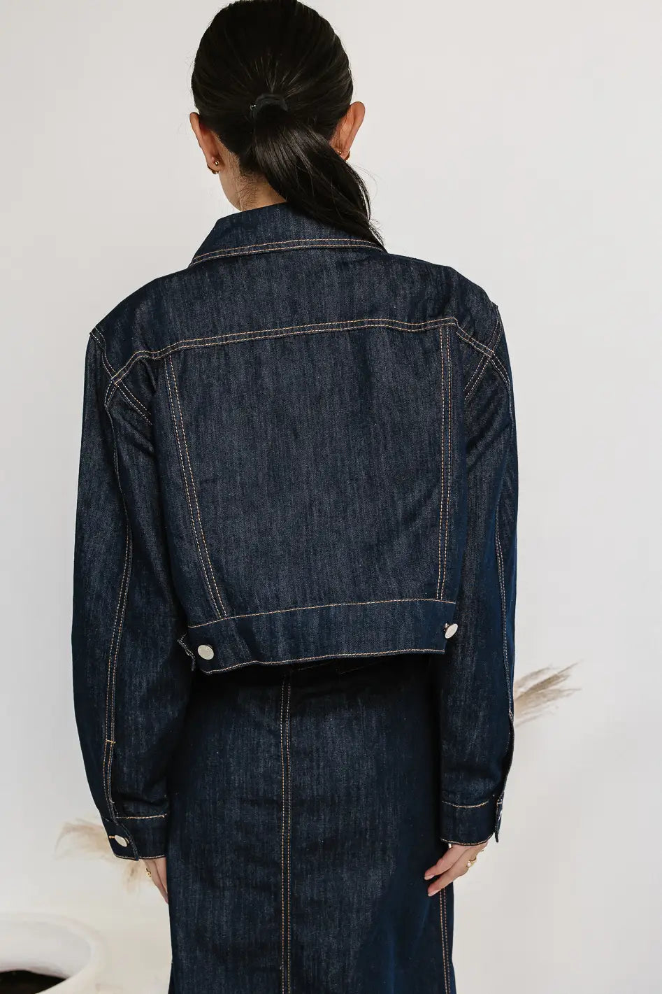 long sleeve collard denim jacket 