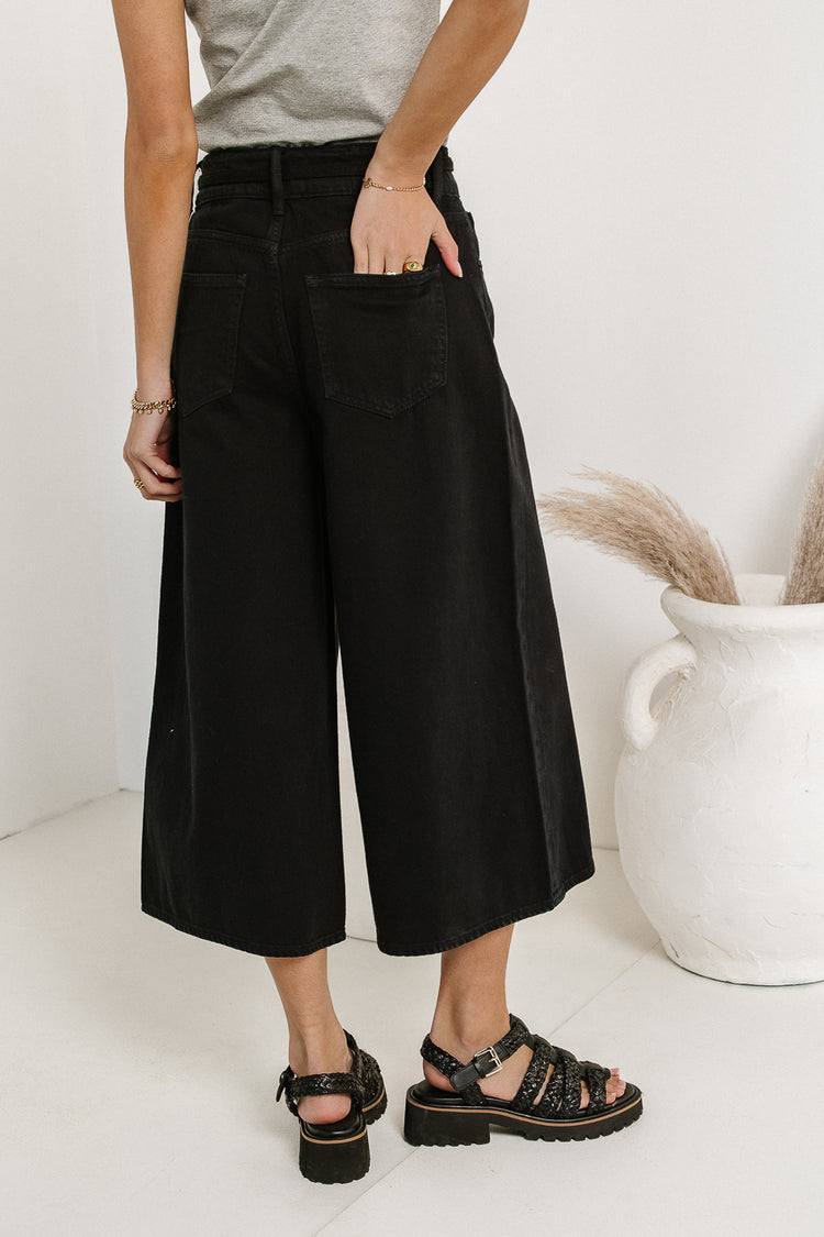 culotte pants in black
