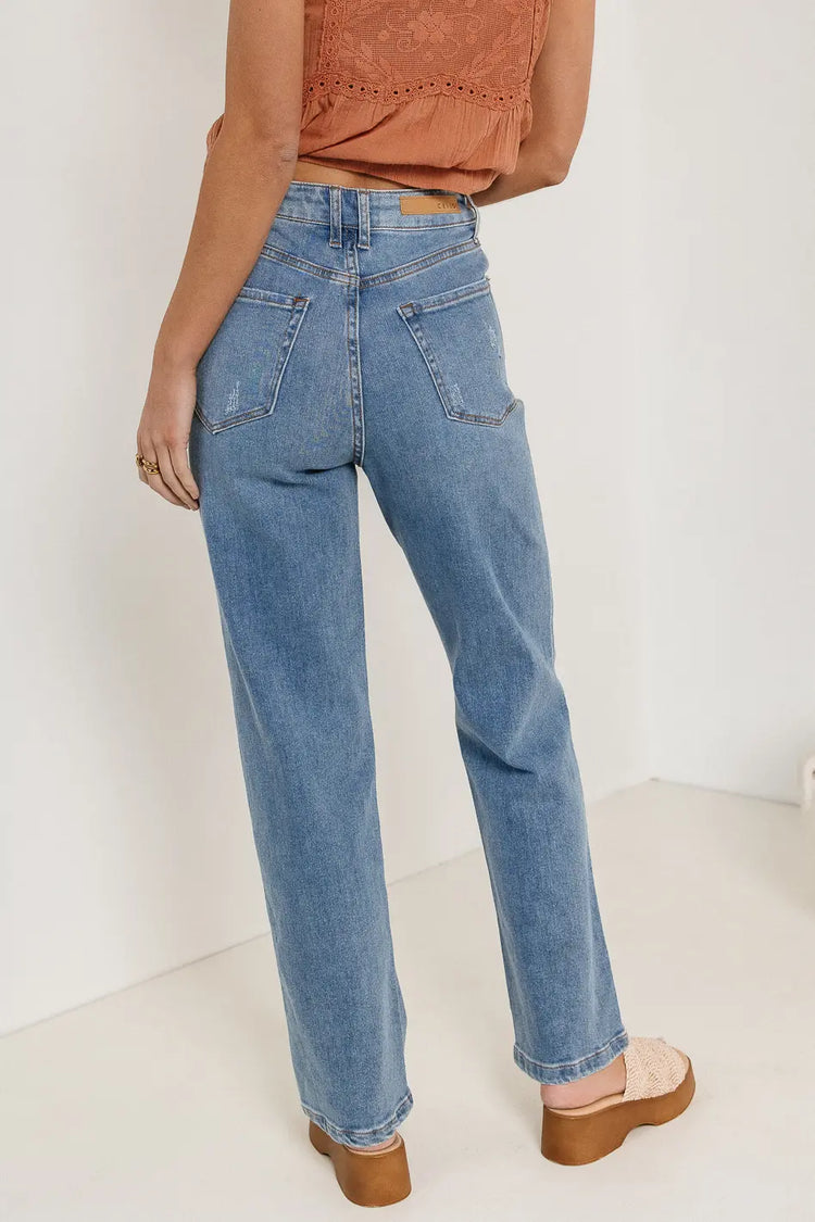 Two back pockets denim jeans 