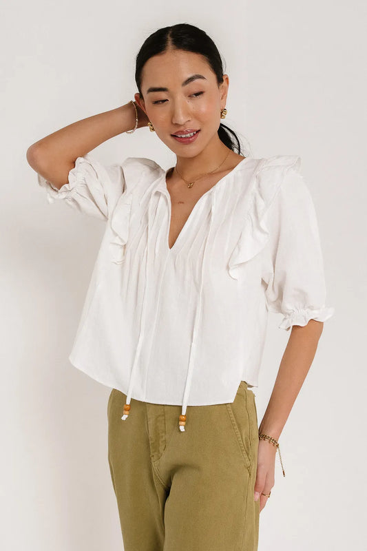 Short puff sleeves top in white 