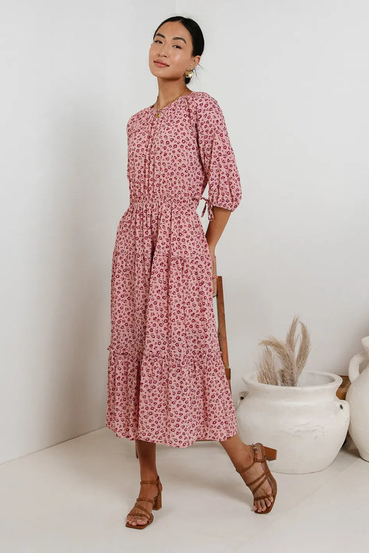 Tiered skirt midi dress in pink 