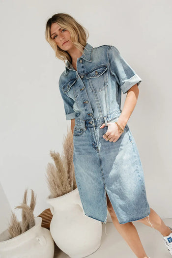 Rolled up cuff sleeves denim dress in medium wash 