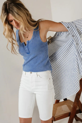 BERMUDA SHORTS IN WHITE