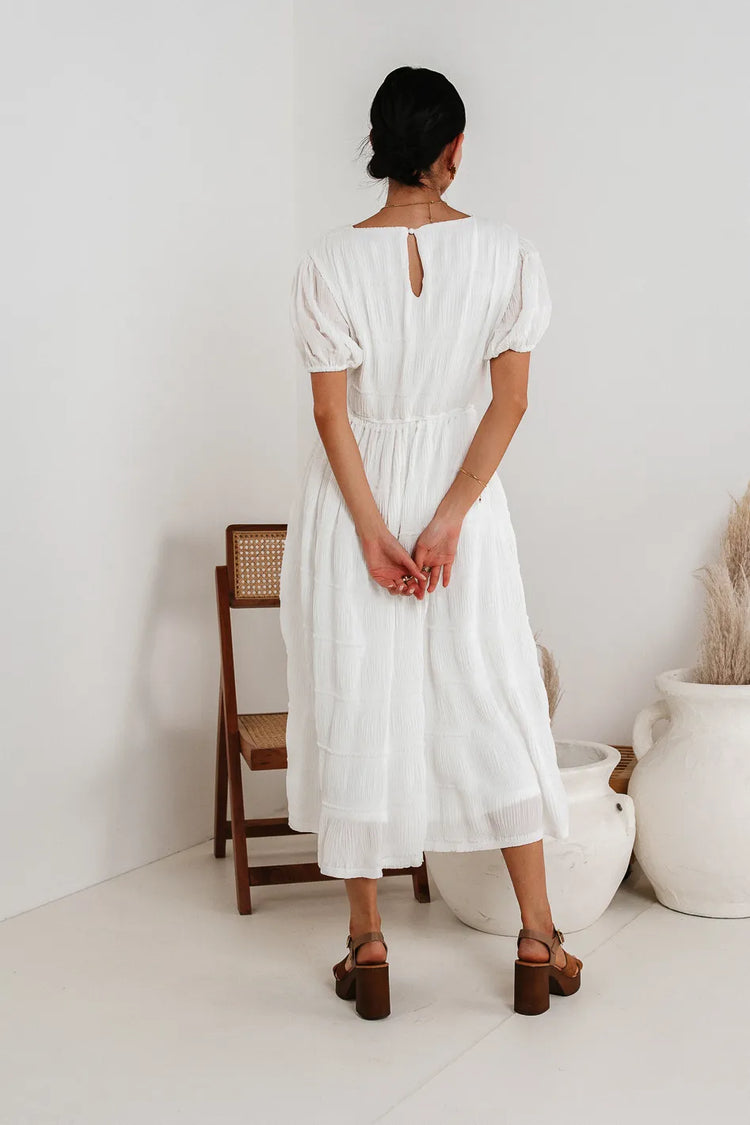 Woven dress in white 