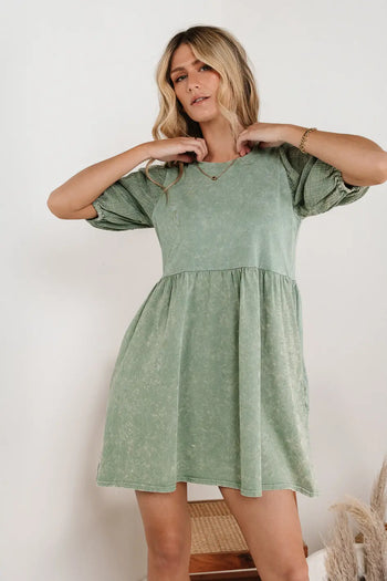 Round neck dress in sage 