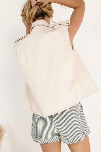 Plain color vest in cream 