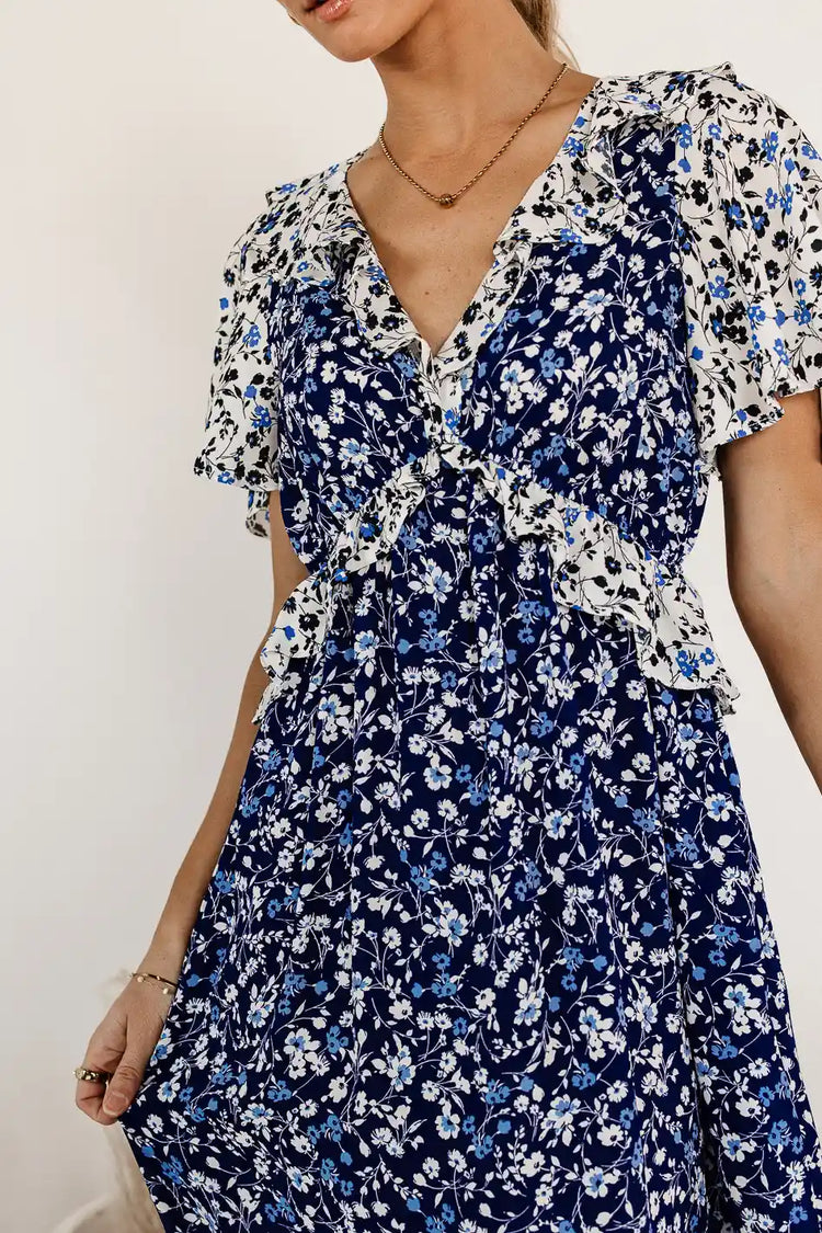 Ruffled front top dress in blue 