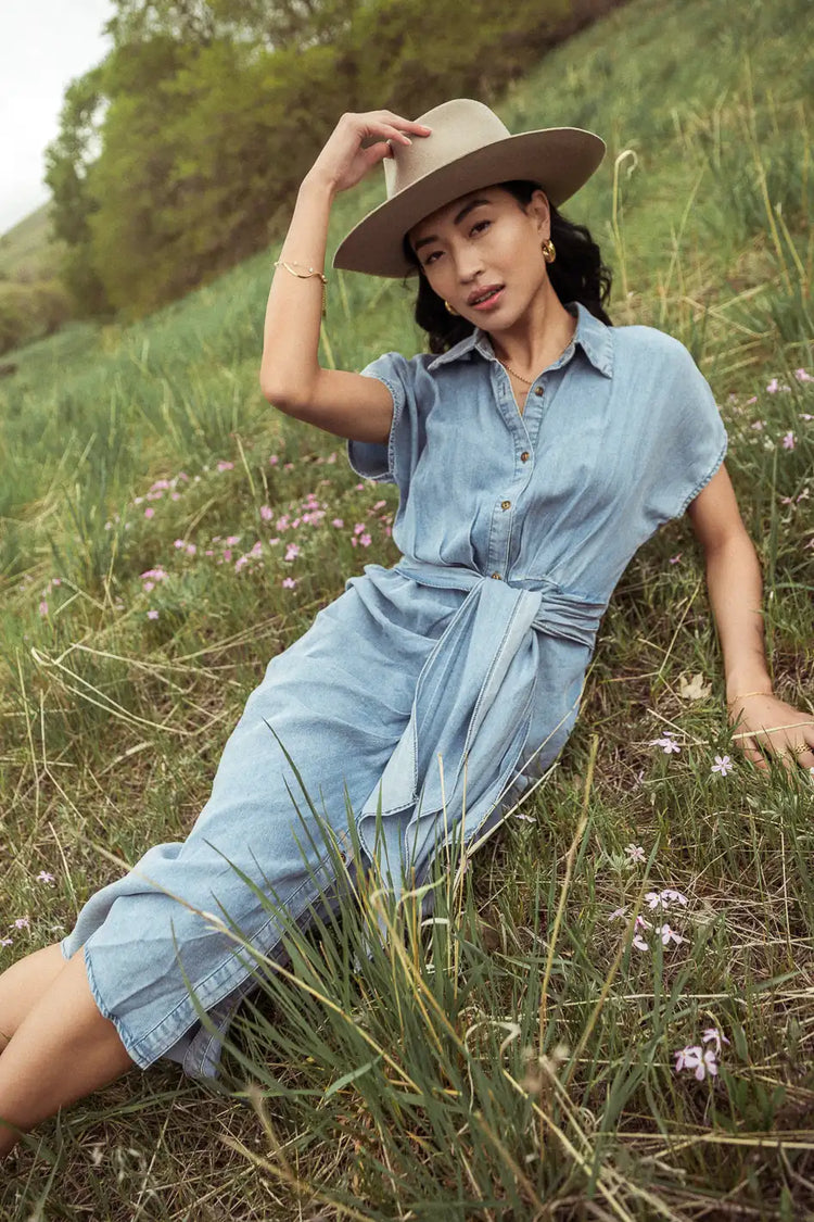 Button up denim dress in light wash 