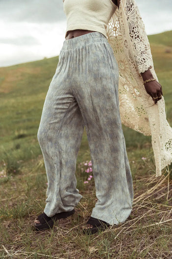 Elastic waist pants in blue 