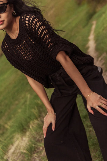 Short sleeves top in black 