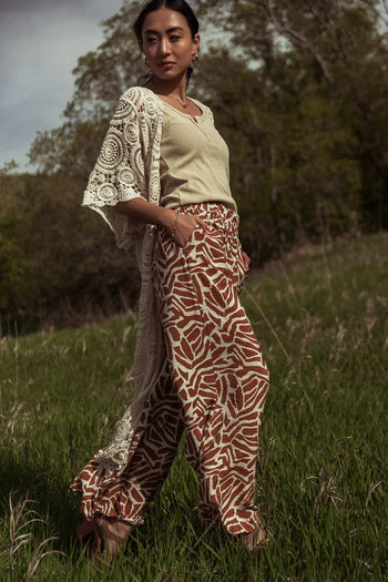 Wide legs pants inn brown 