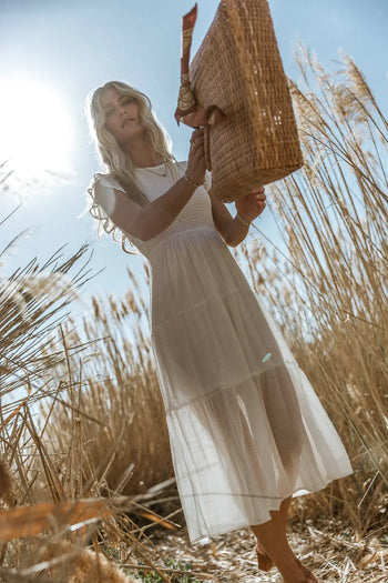 Elastic top dress in white 
