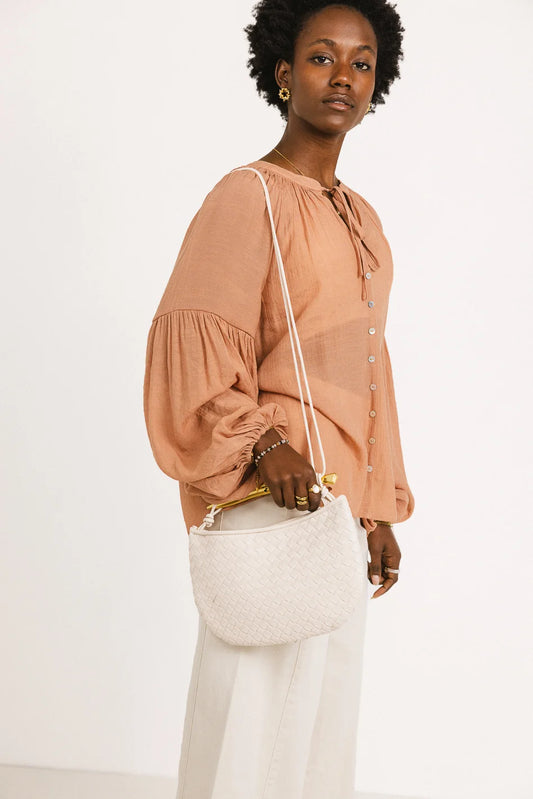 Shoulder straps bag in cream 