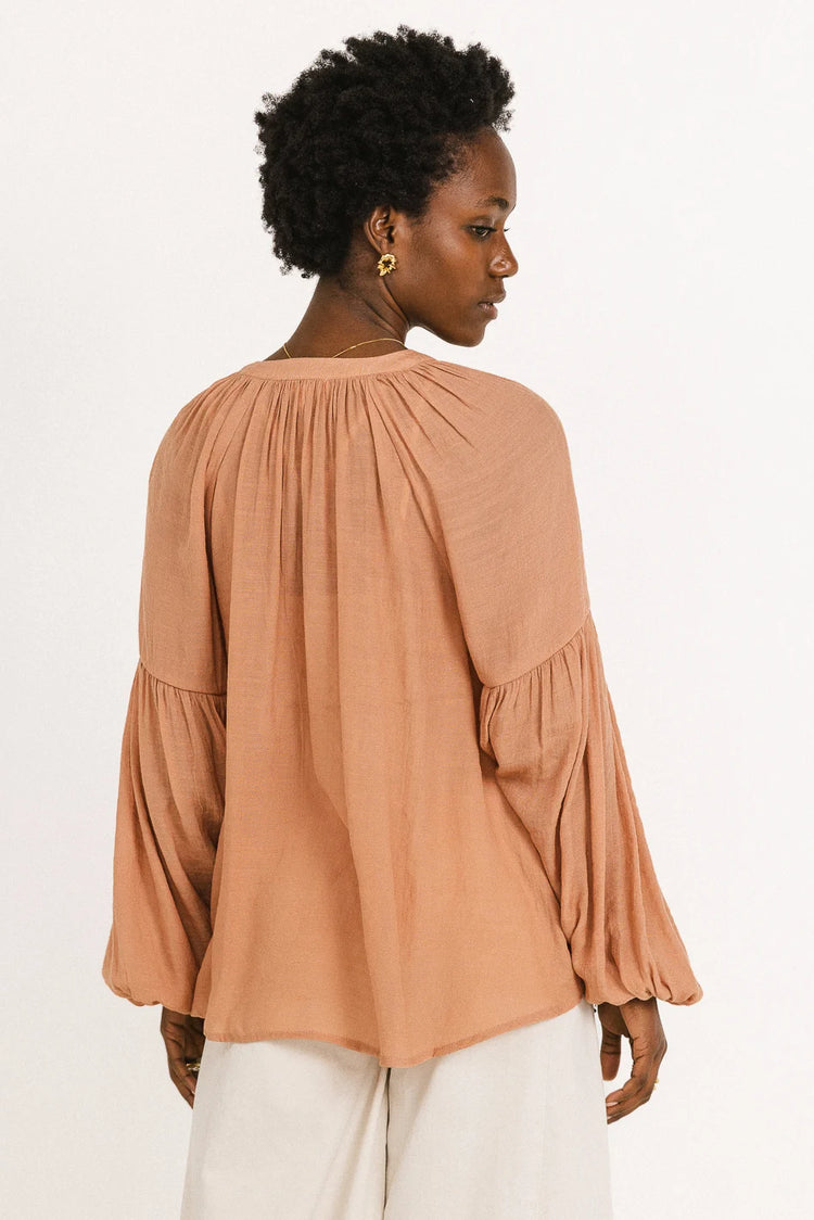 Oversized top in terracotta 