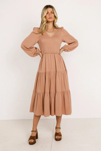 Elastic top dress in pink 