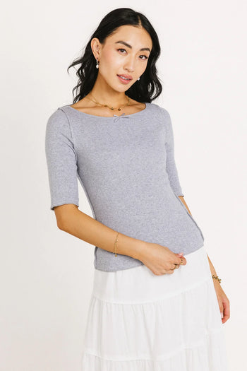Round neck top in grey 