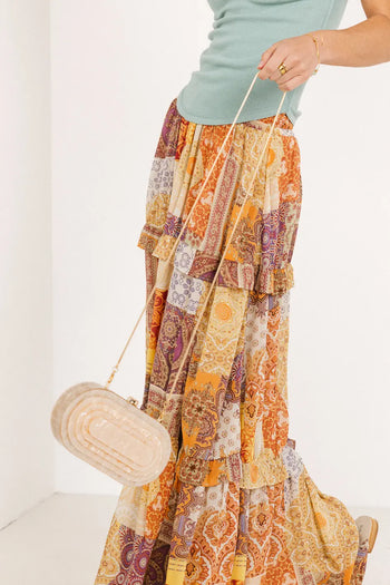 Textured bag in orange 