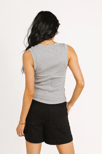 Zero sleeves tank in grey 