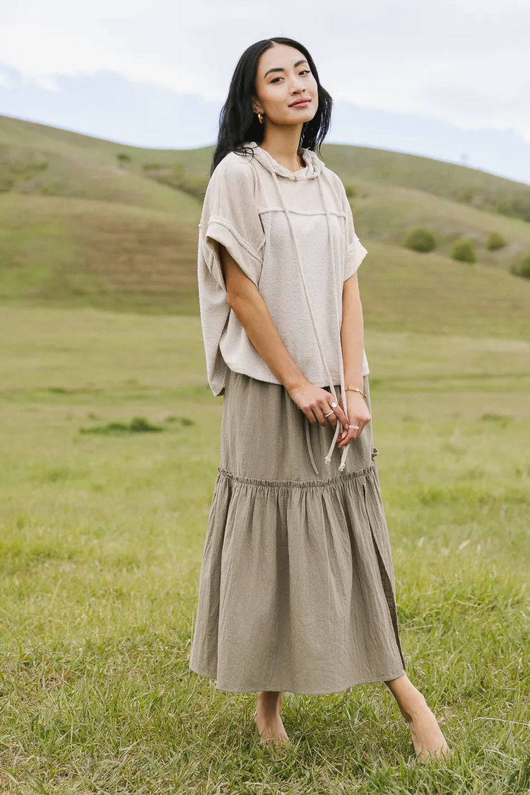 Tiered skirt in olive 