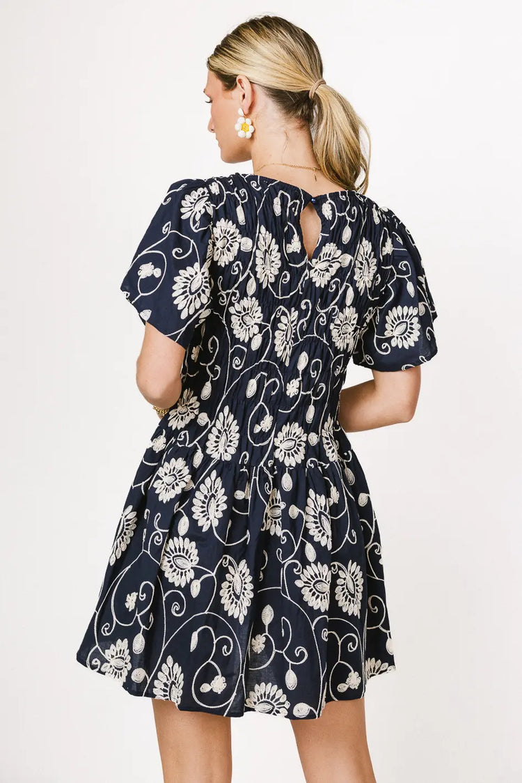 Short sleeves dress in navy 