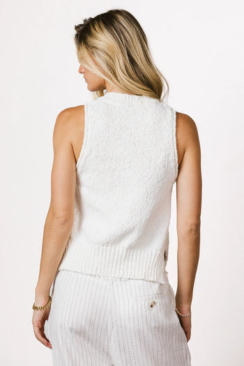Ribbed hem top in white 