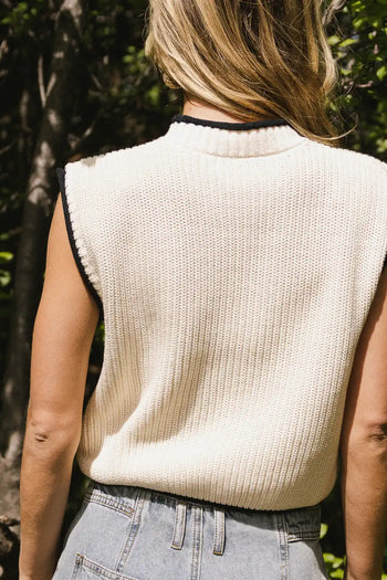 Knit top in cream 