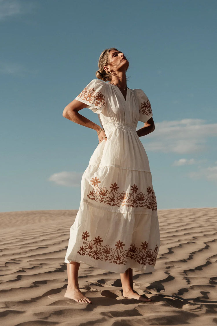 Tiered skirt dress in cream 