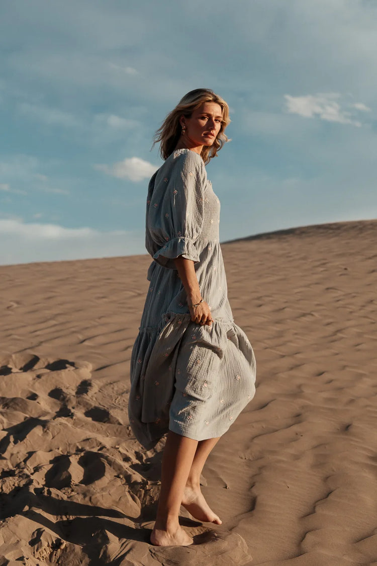 Woven dress in blue 