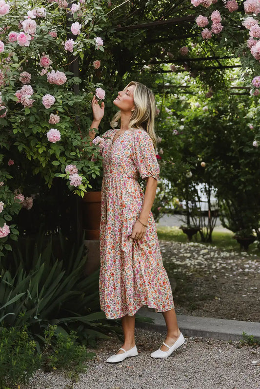 Woven dress in peach 