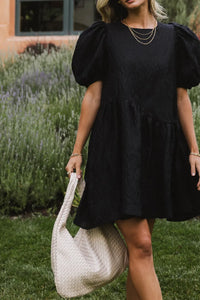 Textured dress in black 
